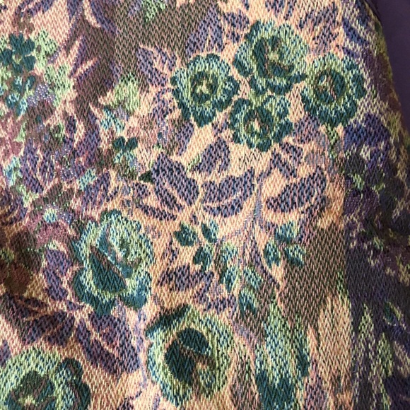 INDULGE Vintage Floral and Purple Vest - Picture 6 of 8